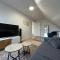 Charming house for 11 persons in Odense with Luxury Rooftop Deck & Free Parking - 欧登塞