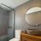 Serene and tastefully furnished Studio in Cove Garden - Kharcha