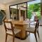 Gated luxury villa Bodhi 5 min walk to the beach - بويرتو فيجو