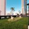 Modern 1-Bedroom Apartment with Stunning Burj Khalifa and city Views