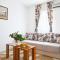 Blue Mare Apartment
