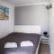 Urokliwy cichy apartament blisko morza - 斯维诺乌伊希切
