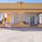 Charming House in Fontane Bianche with Private Garden