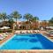 Tamra Beach Resort