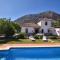 Cortijo Los Alazores - Loja