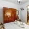 Spacious villa with mountain view and pool in Baza