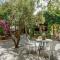 Spacious villa with mountain view and pool in Baza