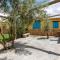 Spacious villa with mountain view and pool in Baza