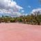 Spacious villa with mountain view and pool in Baza