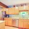 Walk to Giant Steps Multi-Level Brian Head Condo! - Brian Head