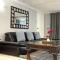 Tranquil Poolside Oasis with BBQ and Serene Ambiance - North Hollywood