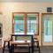 Lakefront Home with Dock and Scenic Views - 奥林匹亚