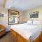 Lakefront Home with Dock and Scenic Views - 奥林匹亚