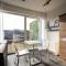 Modern apartment 10min Mons