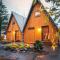 Stylish Cabin with River Views ArtBliss I - Stevenson