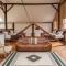Chic Barn House with Pool - Germantown