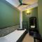 Hotel Hoque Tower International