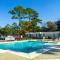 Island Villa 10 by ALBVR - Super cute condo! Just steps to the Waterway District and minutes to the beach! - Gulf Shores