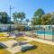 Island Villa 10 by ALBVR - Super cute condo! Just steps to the Waterway District and minutes to the beach! - Gulf Shores