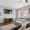 Escape to Raleigh Ave 3 Steps from the Beach