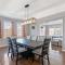 Escape to Raleigh Ave 3 Steps from the Beach