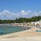 Apartments Zrakic