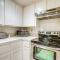 Stay and Play Bay Area Condo with Community Pool! - 里士满