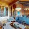 Rockaway Beach Cozy Cabin