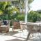 Stunning Views, Private Pool Near Hastings St
