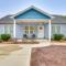 Serene Oak Island Home with Private Saltwater Pool! - أوك آيلاند