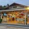 Elephant Sports Bar and Accommodation - Phuket