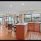 Lakefront House Stunning Sunsets - Waitahanui