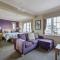 Lamorna Lodge