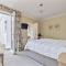 Lamorna Lodge