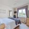 Lamorna Lodge