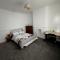 Double-Bedroom in the Heart of Salford Manchester Perfect for Short Stays