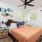 Hidden Gem Duplex in Heart of Islamorada Sleeps 8 - إسلامورادا