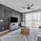 Landing at Lofts at Sylvan Thirty - 2 Bedrooms in West Dallas - دالاس
