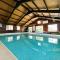 Hop Loft-Barn Conversion, with access to Pool & Hot Tub-at Fox Valley Cottages - Looe