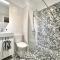 Scandinavian Airy APT in Business Area & Airport - صوفيا