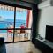 Su Eminencia - Sea View Apartment with Modern Comforts