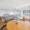 Alexandra Headland Beachfront Unit
