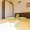 Apartments Mari - Tice