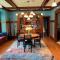 CRAFTSMAN'S MAIN FLOOR with huge DECK! - Willmar