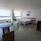 Apartamento Pé na Areia - Ótima Localização - Conforto à beira-mar - 伊列乌斯
