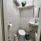 Modern 3BR Apt Free Parking Prime Location - بودابست