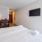 Hit Hotel