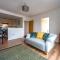 Swift Host Golden Triangle 2 bed with Parking - Norwich