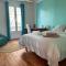 Grand Appartement dans une Maison