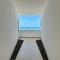 Beachfront Apartments with Private Pool - 吉汶瓦